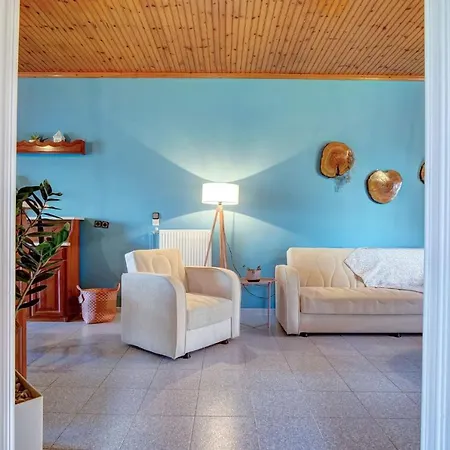 Apartment Effie's *